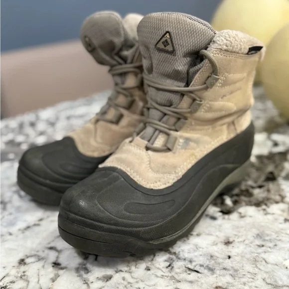 Columbia Cascadian Trinity Boots woman’s size 6.5 - Picture 5 of 15